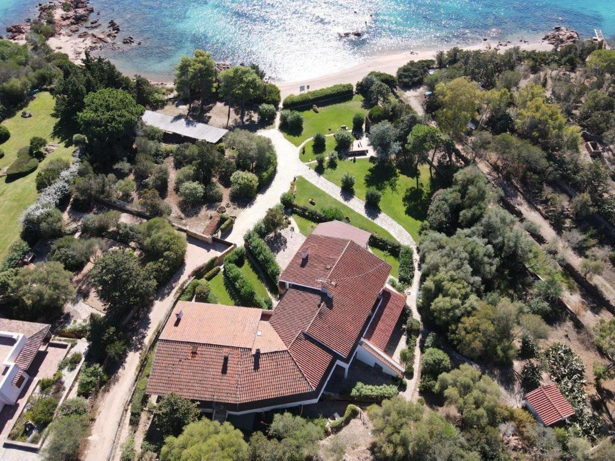 Baia Dorata Beach Apartment Porto Istana Екстериор снимка