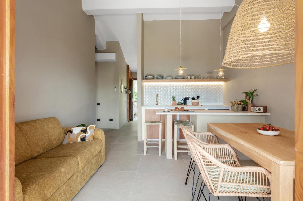 Baia Dorata Beach Apartment Porto Istana Екстериор снимка