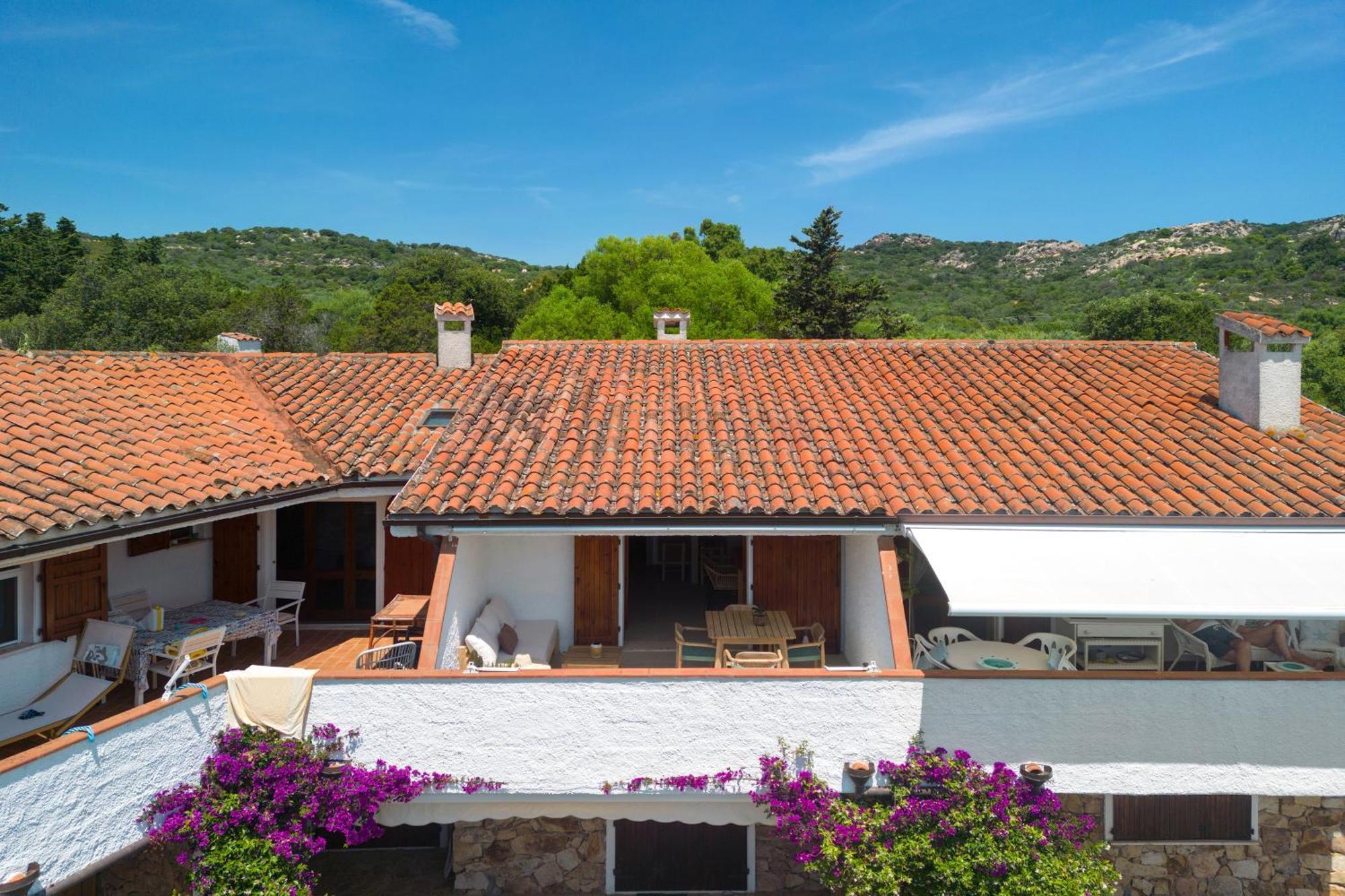 Baia Dorata Beach Apartment Porto Istana Екстериор снимка